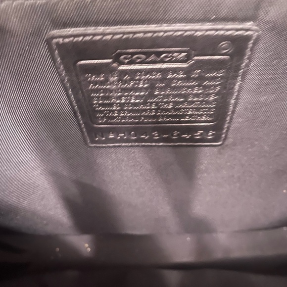 Coach Barclay Messenger Bag - Picture 4 of 5